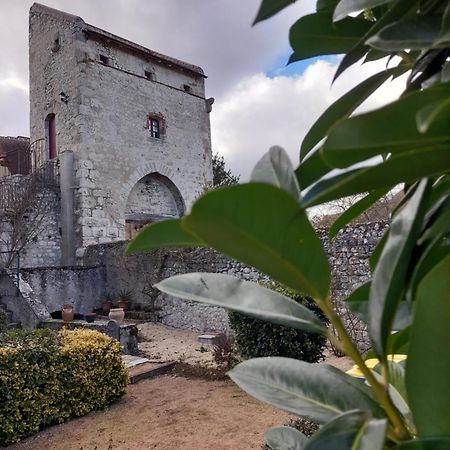 La Maison Du Prince De Conde Charroux-d'Allier Экстерьер фото