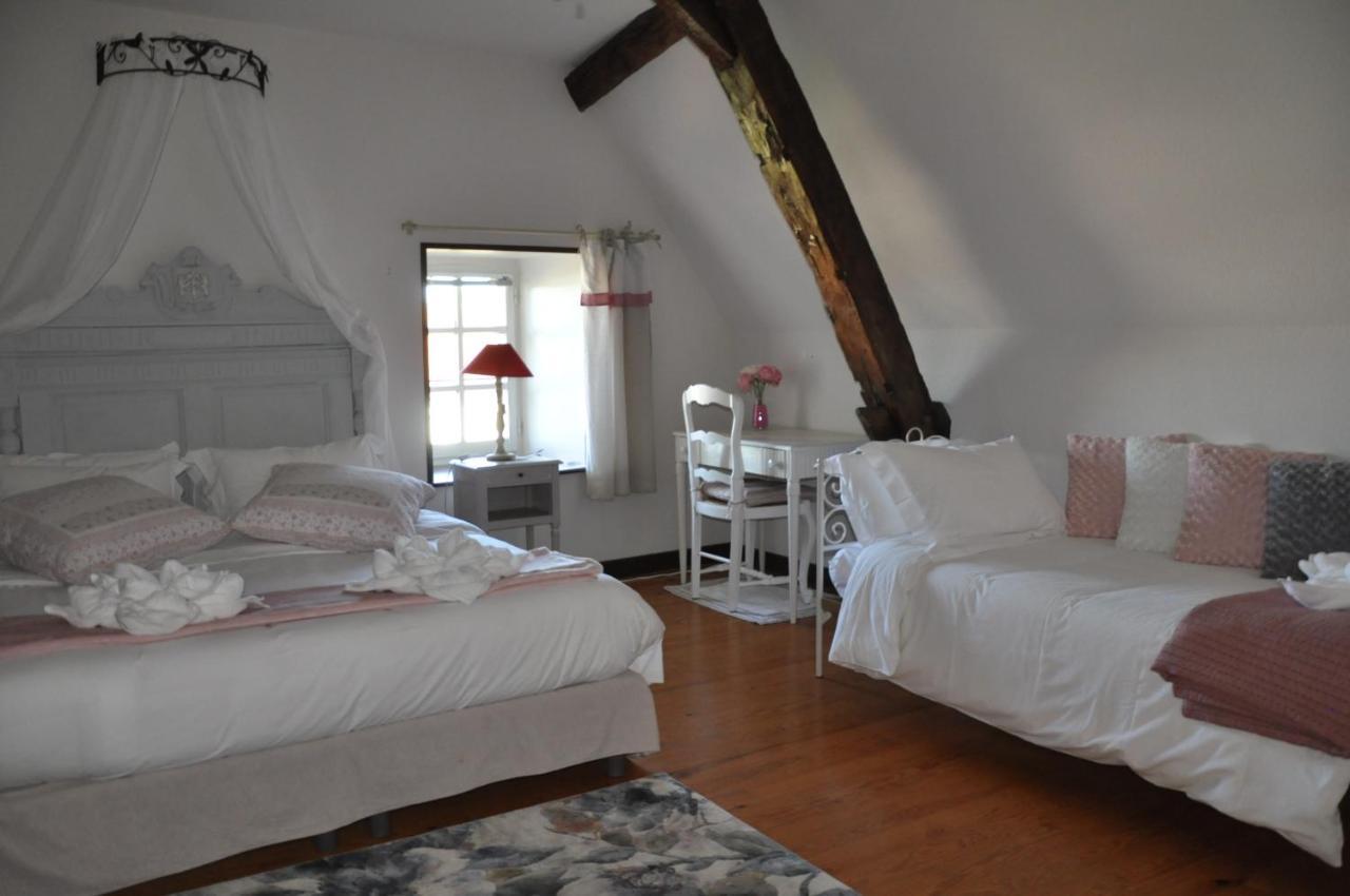 La Maison Du Prince De Conde Charroux-d'Allier Экстерьер фото
